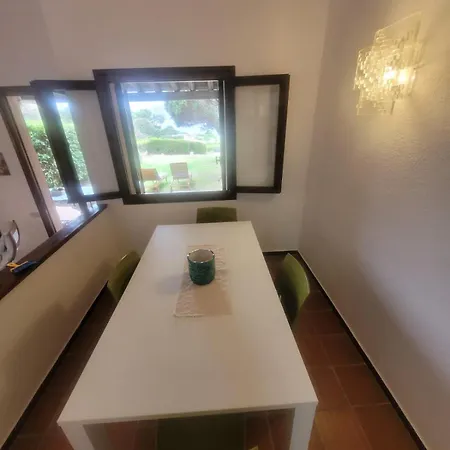 Santo Stefano Apartment *